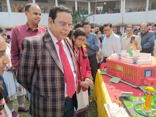 SCIENCE & ART EXHIBITION